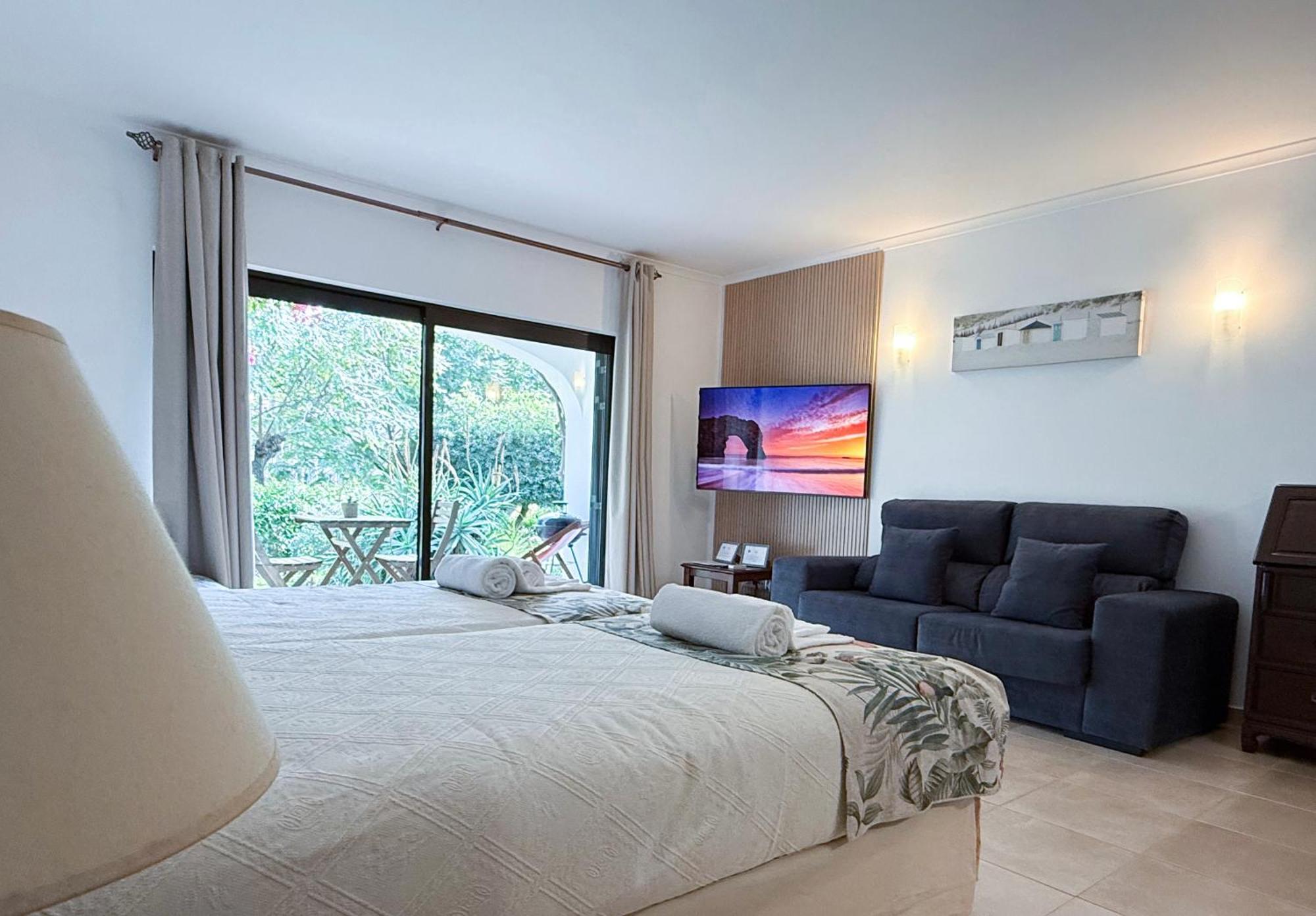 Coastal Retreat With Pool And Beach Access By Drago Rentals 阿尔布费拉 外观 照片